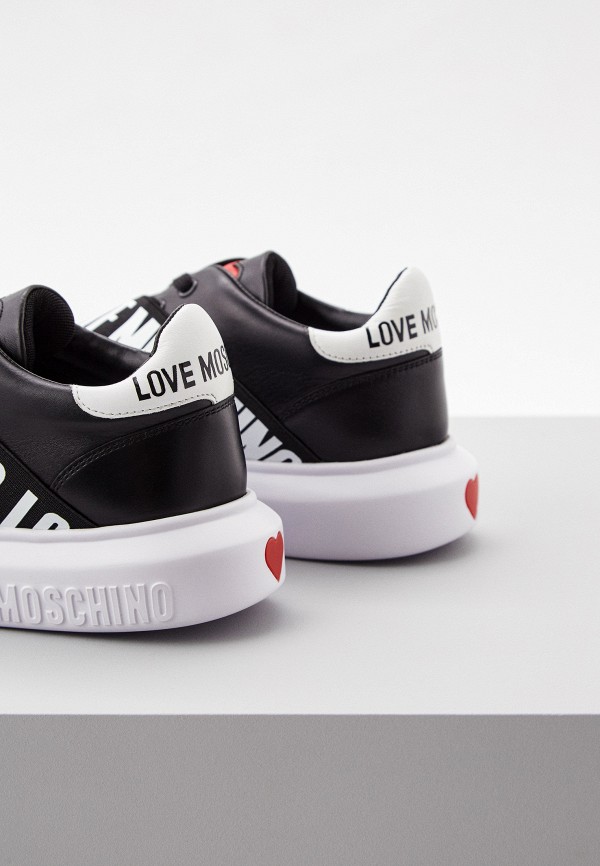 фото Кроссовки love moschino
