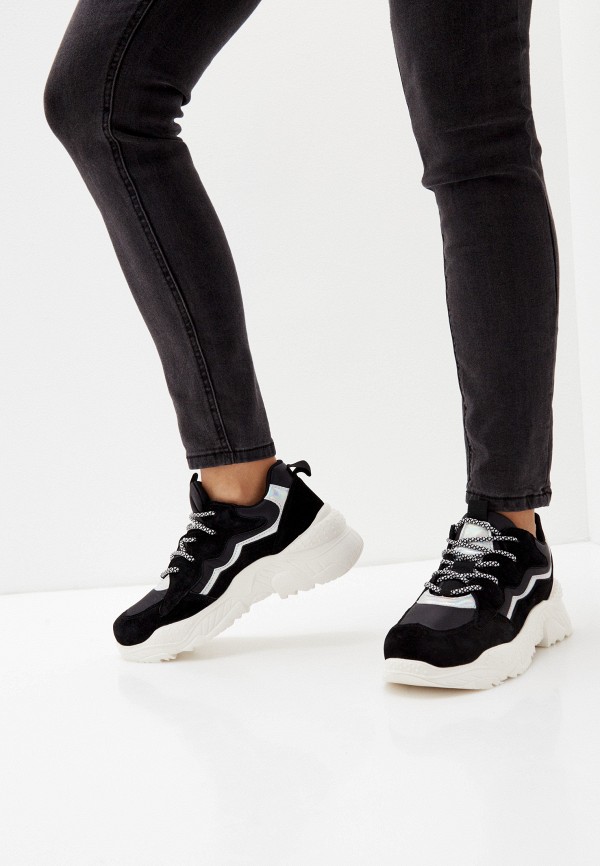 фото Кроссовки escan