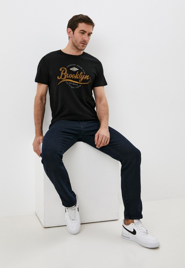 фото Джинсы wrangler