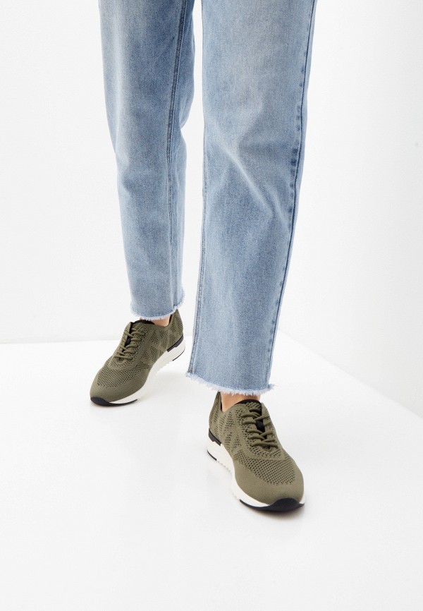 фото Кроссовки caprice