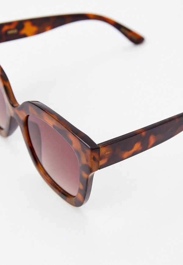 фото Очки солнцезащитные mango