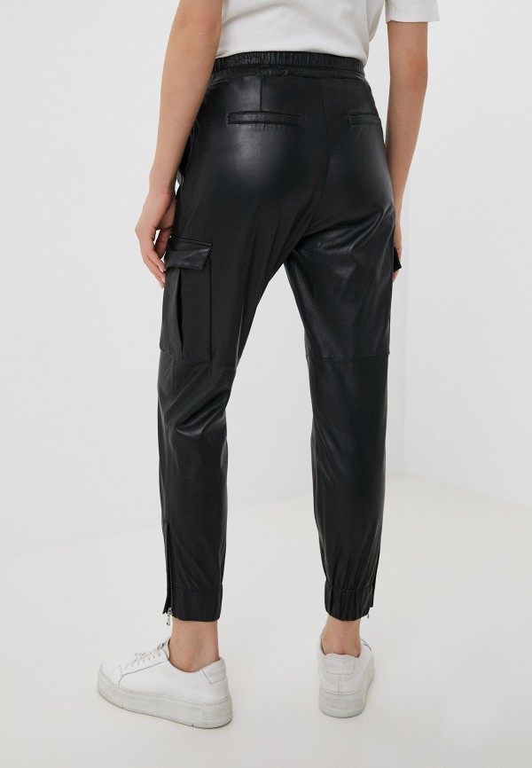 фото Брюки oakwood