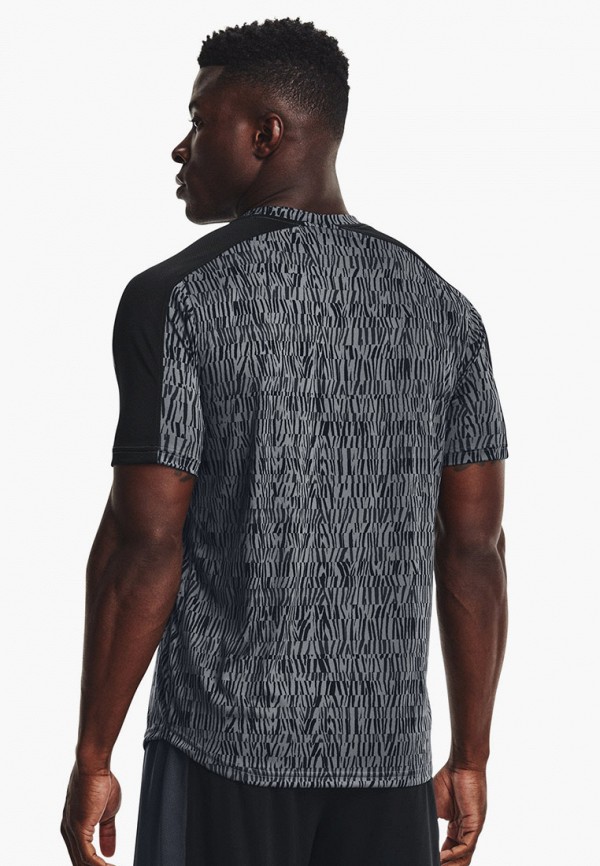 фото Футболка спортивная under armour