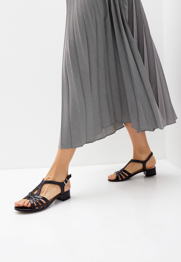 фото Босоножки caprice