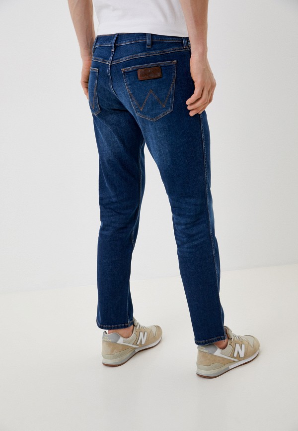 фото Джинсы wrangler