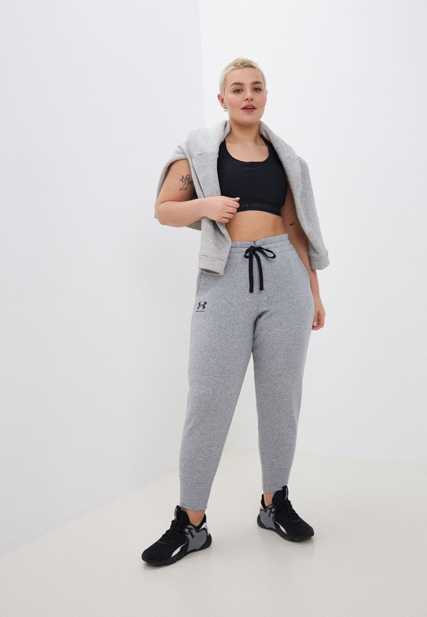 фото Топ спортивный under armour