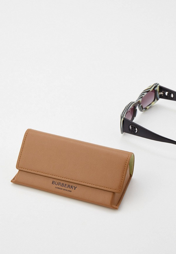 фото Очки солнцезащитные burberry