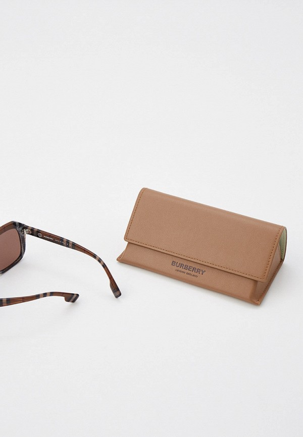 фото Очки солнцезащитные burberry