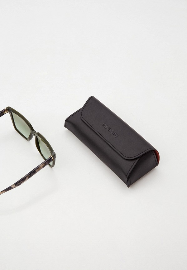 фото Очки солнцезащитные valentino