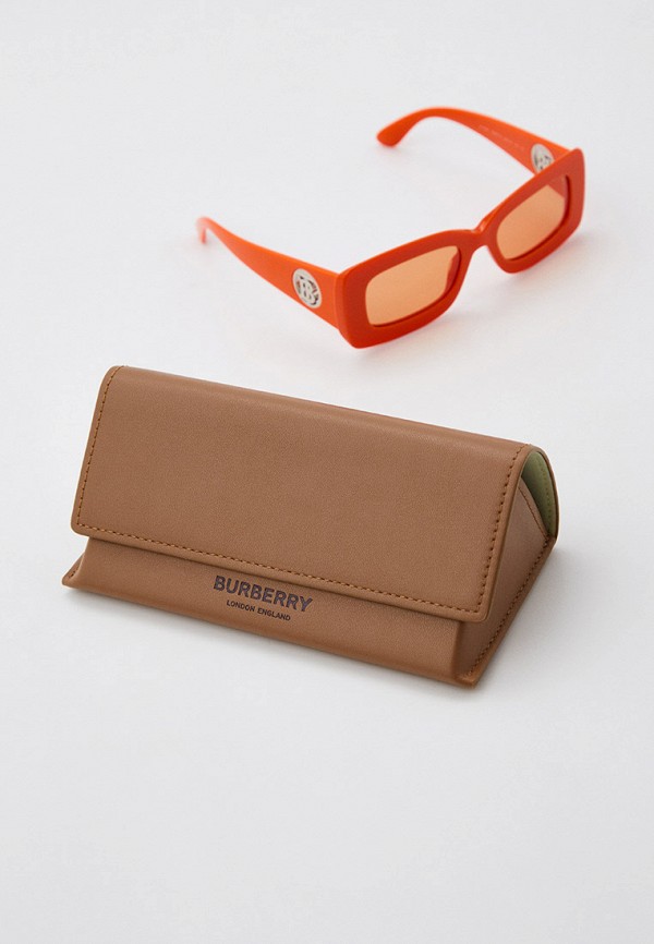 фото Очки солнцезащитные burberry