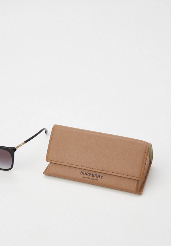 фото Очки солнцезащитные burberry