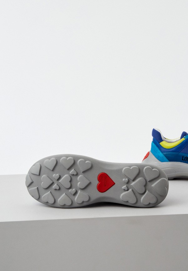 фото Кроссовки love moschino