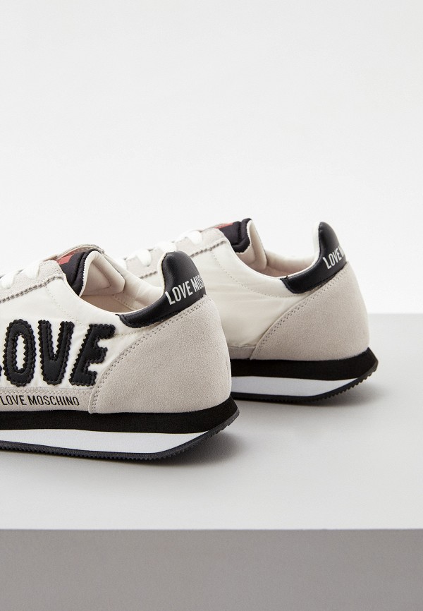 фото Кроссовки love moschino