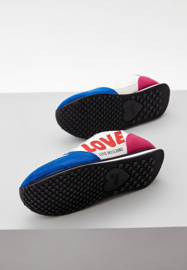 фото Кроссовки love moschino