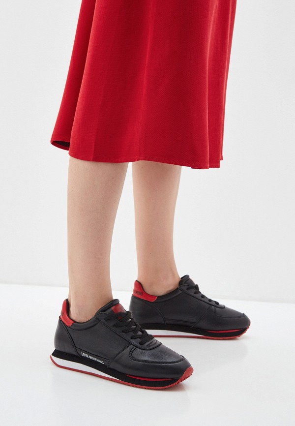 фото Кроссовки love moschino