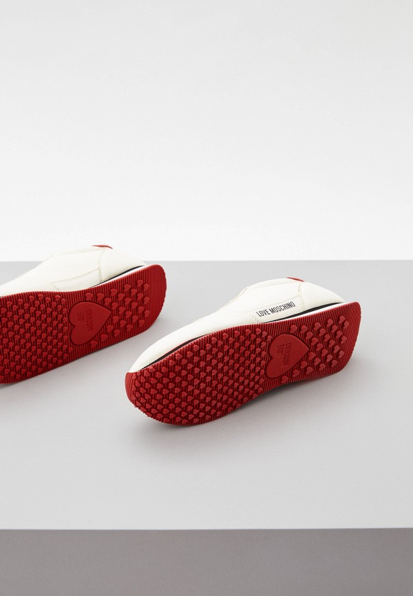 фото Кроссовки love moschino