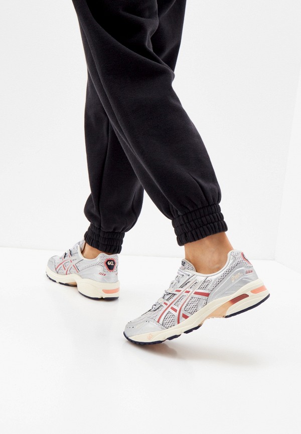 фото Кроссовки asics