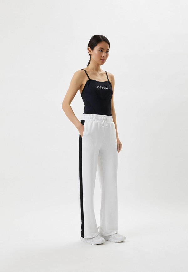 фото Топ спортивный calvin klein performance