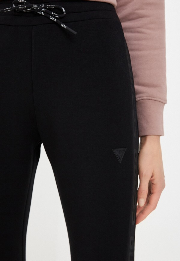 фото Брюки спортивные guess