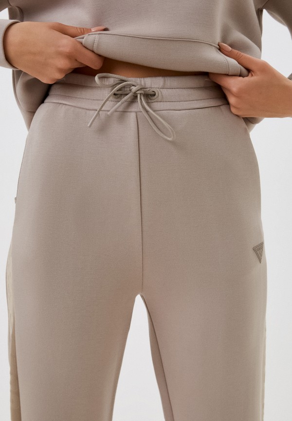 фото Брюки спортивные guess