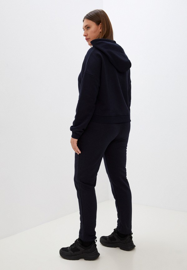 фото Костюм спортивный lorabomb