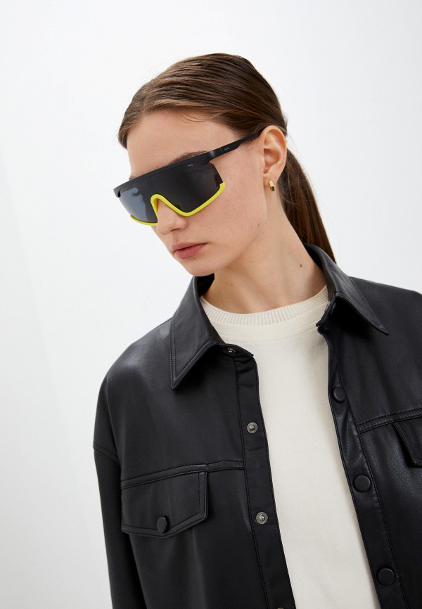 фото Очки солнцезащитные invu