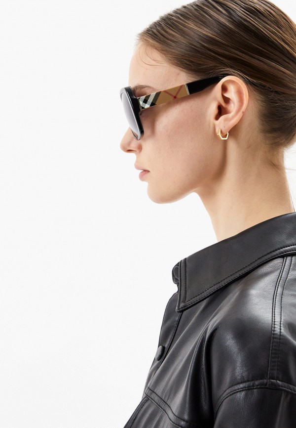 фото Очки солнцезащитные burberry