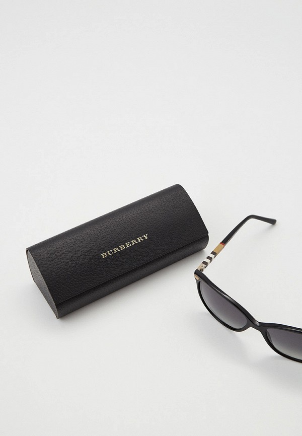 фото Очки солнцезащитные burberry