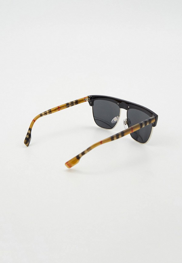 фото Очки солнцезащитные burberry