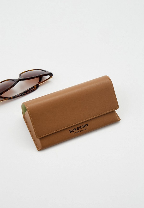 фото Очки солнцезащитные burberry