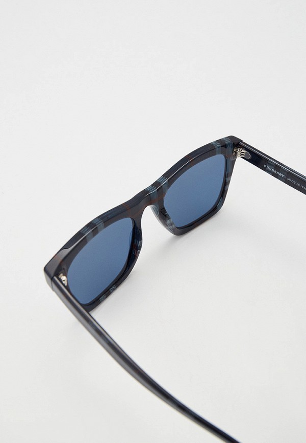 фото Очки солнцезащитные burberry