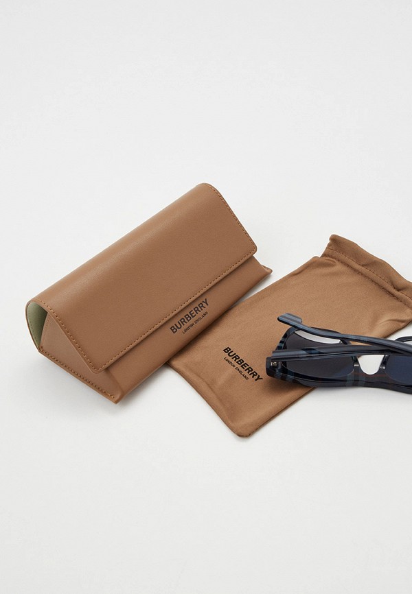 фото Очки солнцезащитные burberry