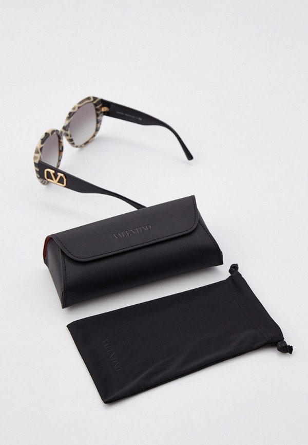 фото Очки солнцезащитные valentino