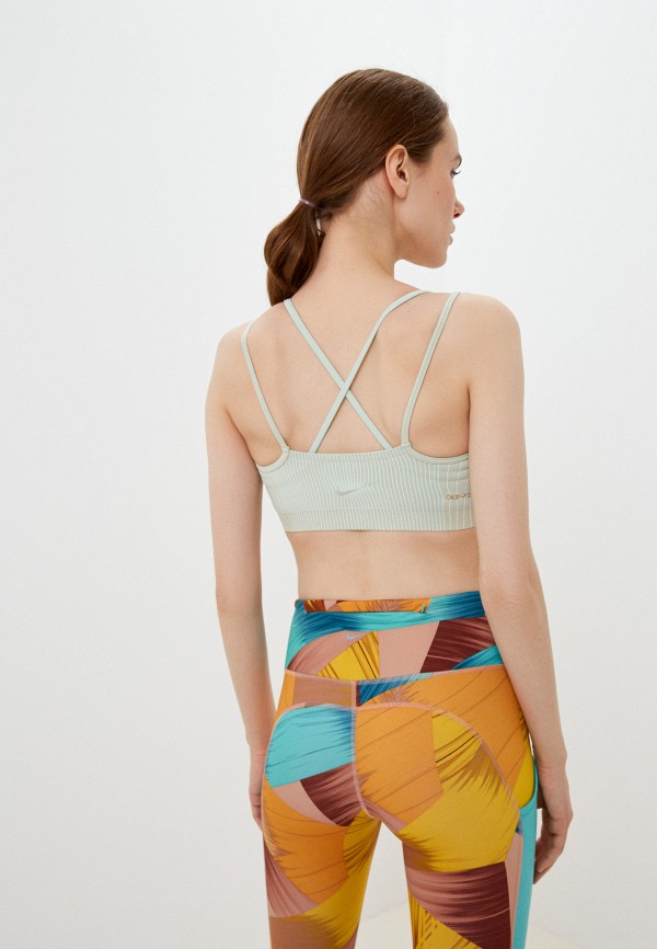 фото Топ спортивный nike