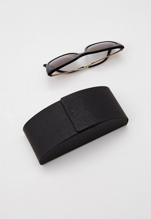 фото Очки солнцезащитные prada