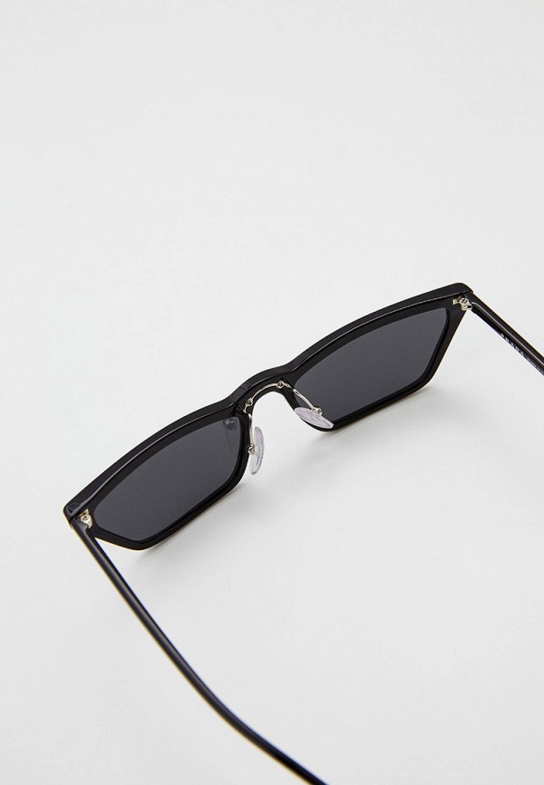 фото Очки солнцезащитные prada