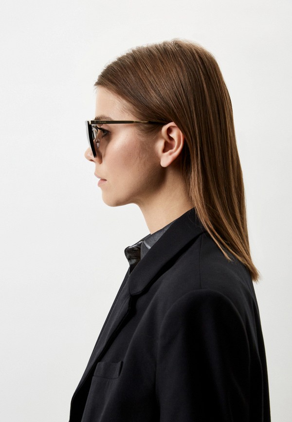 фото Очки солнцезащитные prada