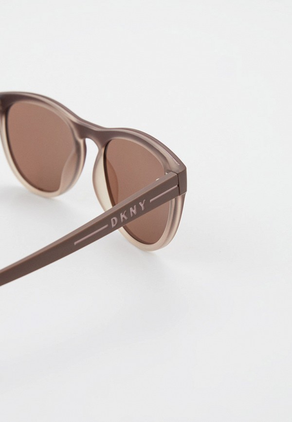 фото Очки солнцезащитные dkny