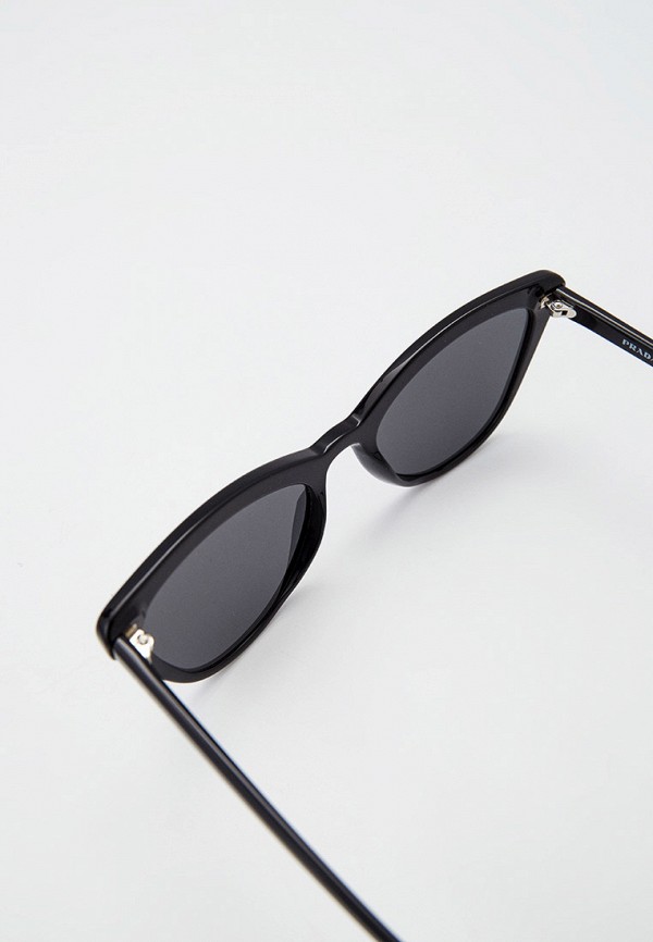 фото Очки солнцезащитные prada