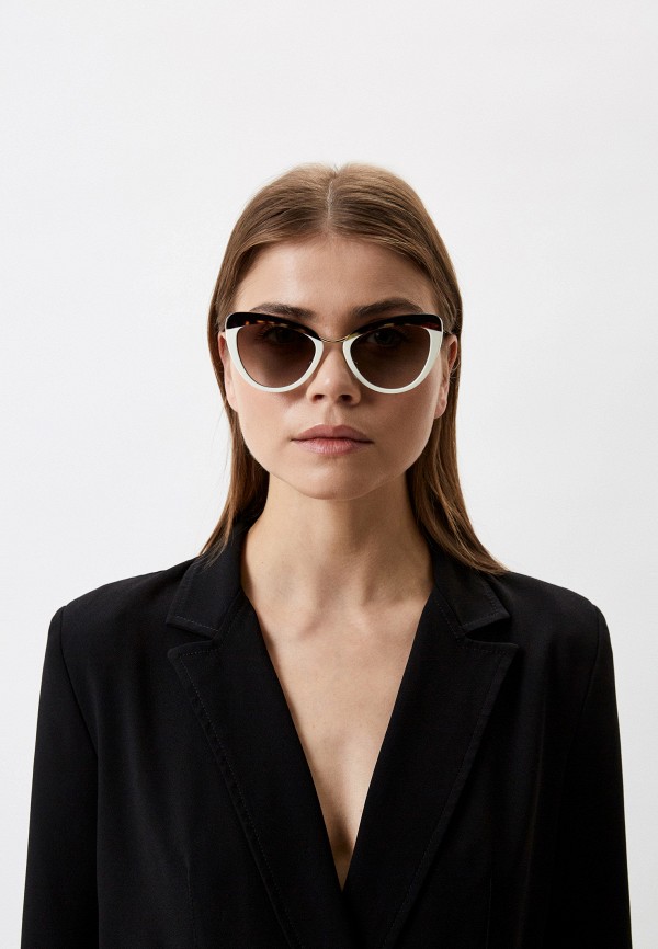 фото Очки солнцезащитные prada