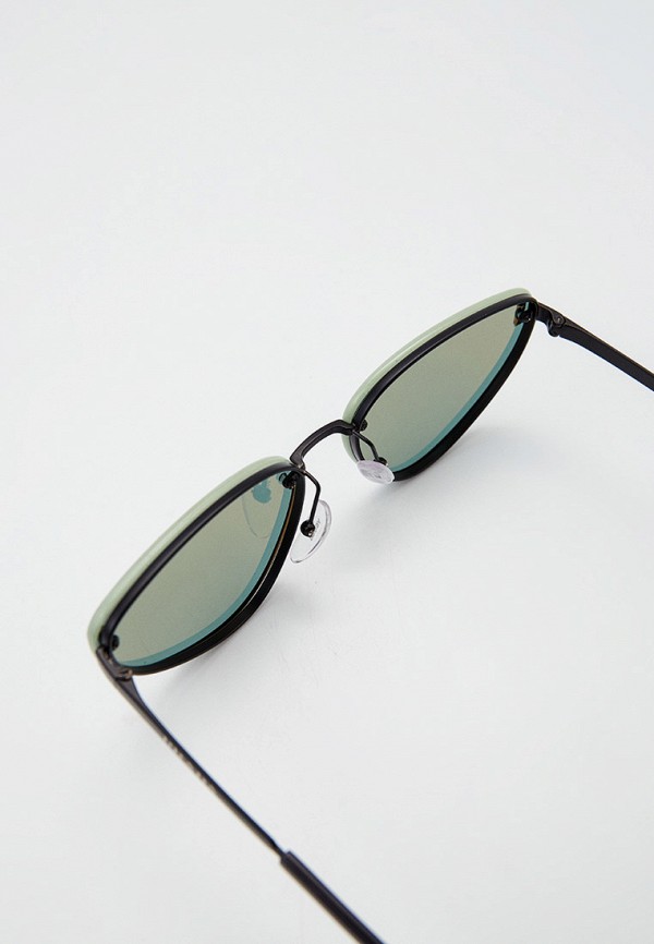 фото Очки солнцезащитные prada