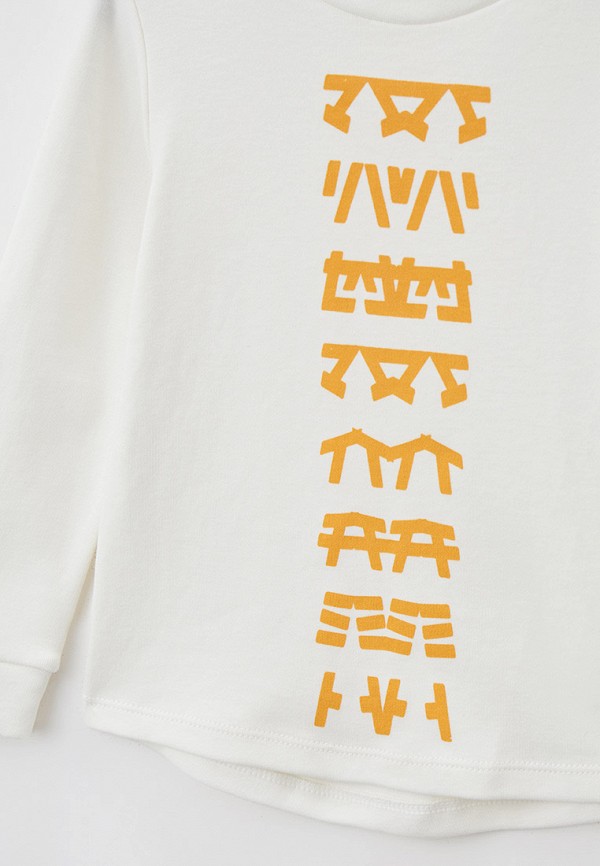 фото Лонгслив и джинсы dali