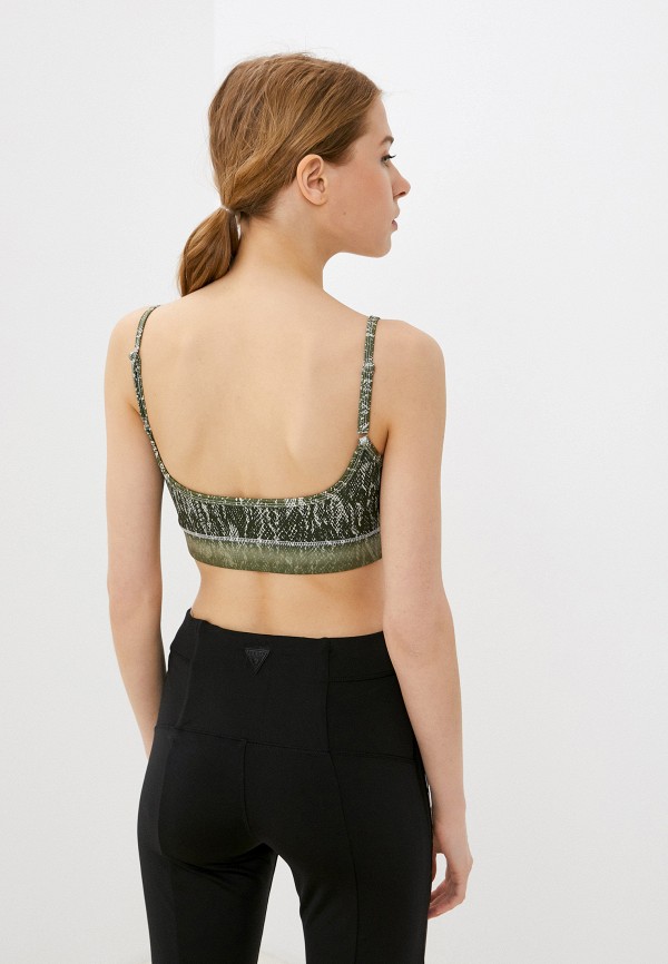 фото Топ спортивный guess