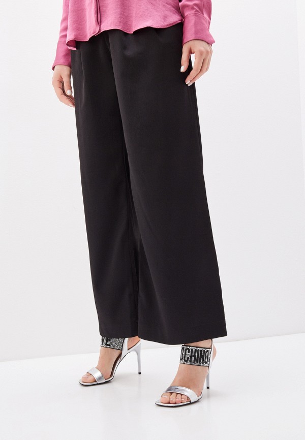 фото Босоножки love moschino