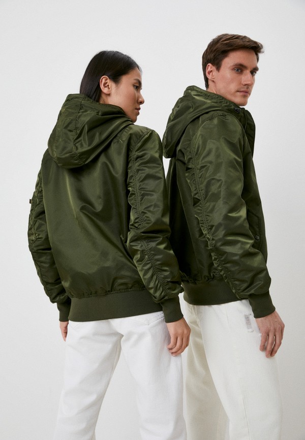 фото Куртка и брелок alpha industries