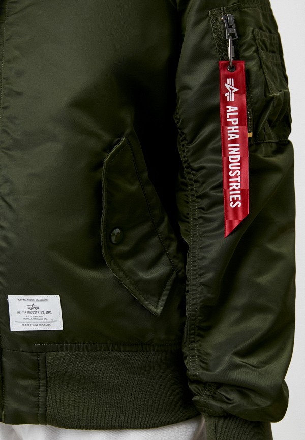 фото Куртка и брелок alpha industries