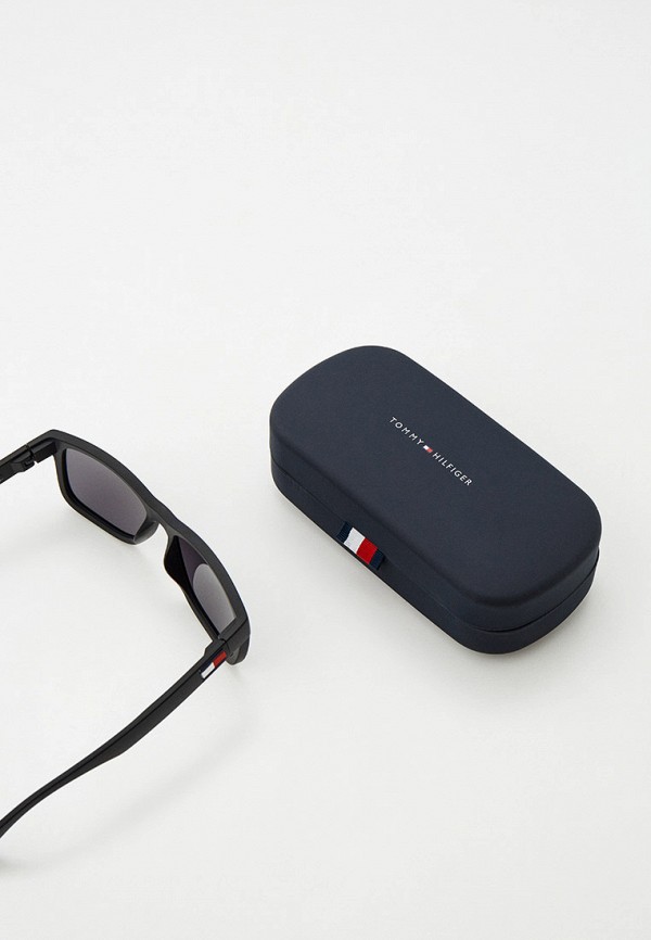 фото Очки солнцезащитные tommy hilfiger