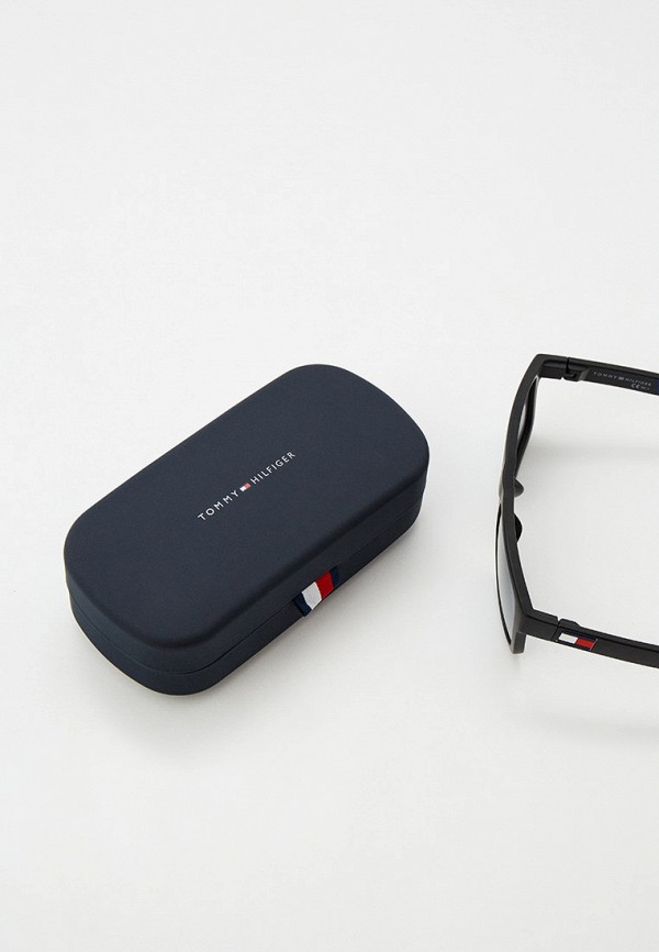 фото Очки солнцезащитные tommy hilfiger