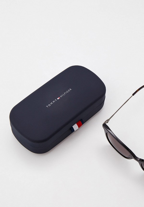 фото Очки солнцезащитные tommy hilfiger