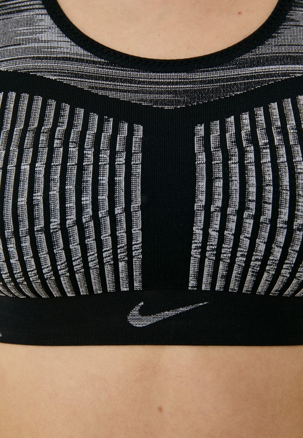 фото Топ спортивный nike